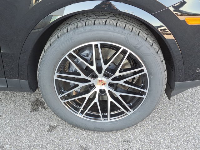 New 2026 Porsche Cayenne image 11