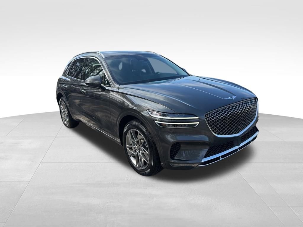 Used 2025 Genesis GV70 2.5T AWD/4WD image 8