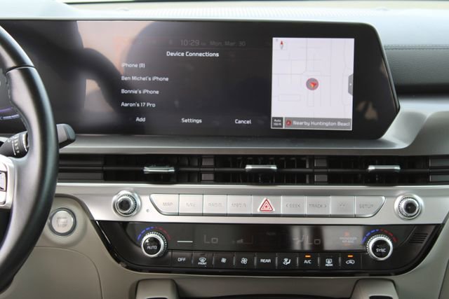 Used 2025 Kia Telluride S FWD image 14
