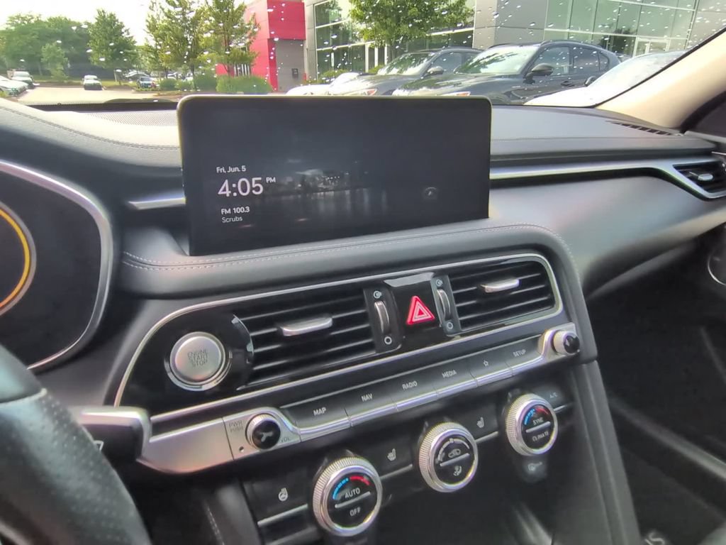 Used 2022 Genesis G70 2.0T w/ Prestige Package AWD/4WD image 23
