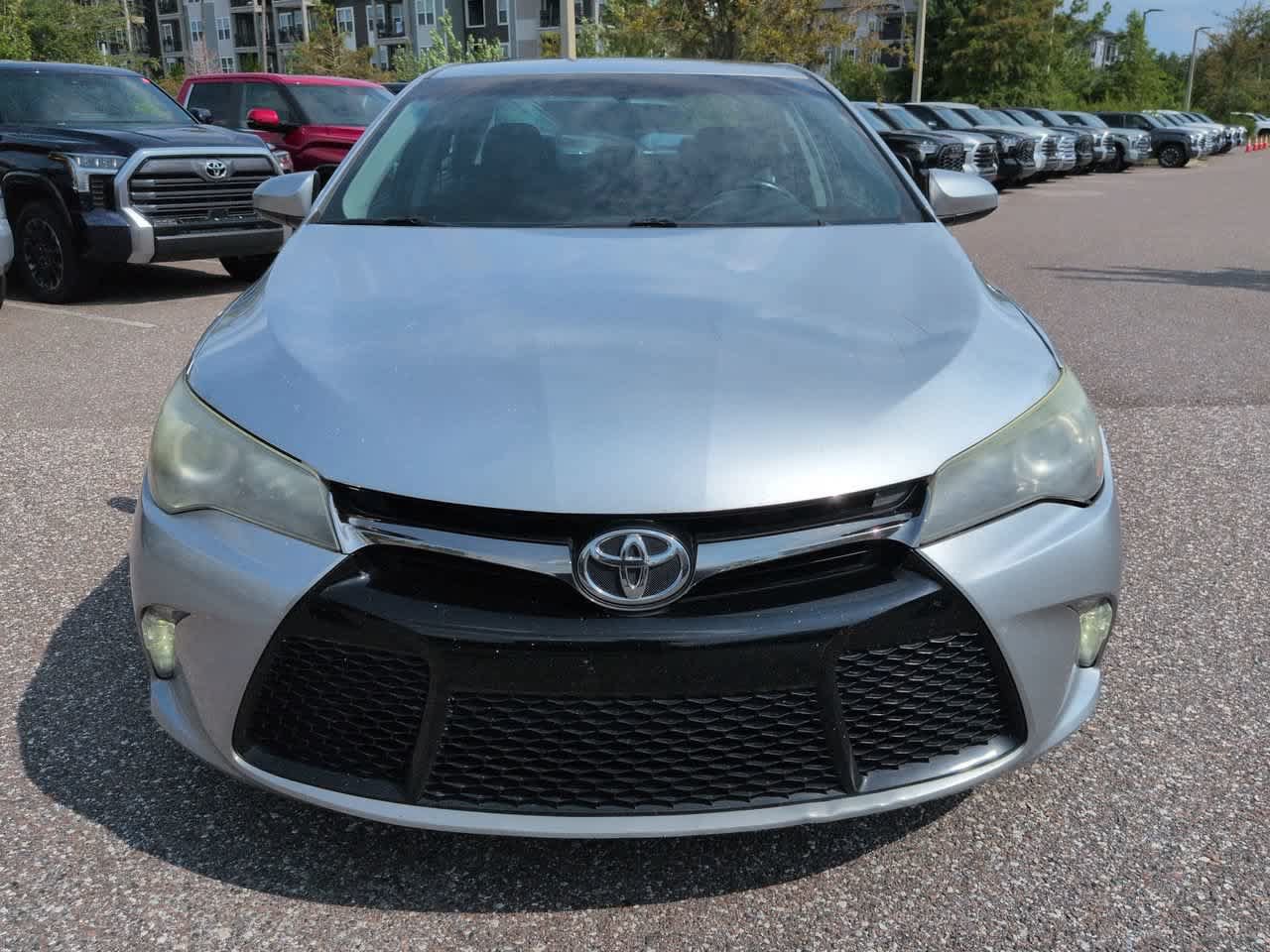 Used 2015 Toyota Camry XSE FWD image 9