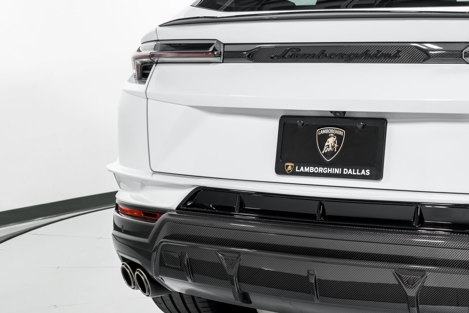Used 2024 Lamborghini Urus Performante AWD/4WD image 58