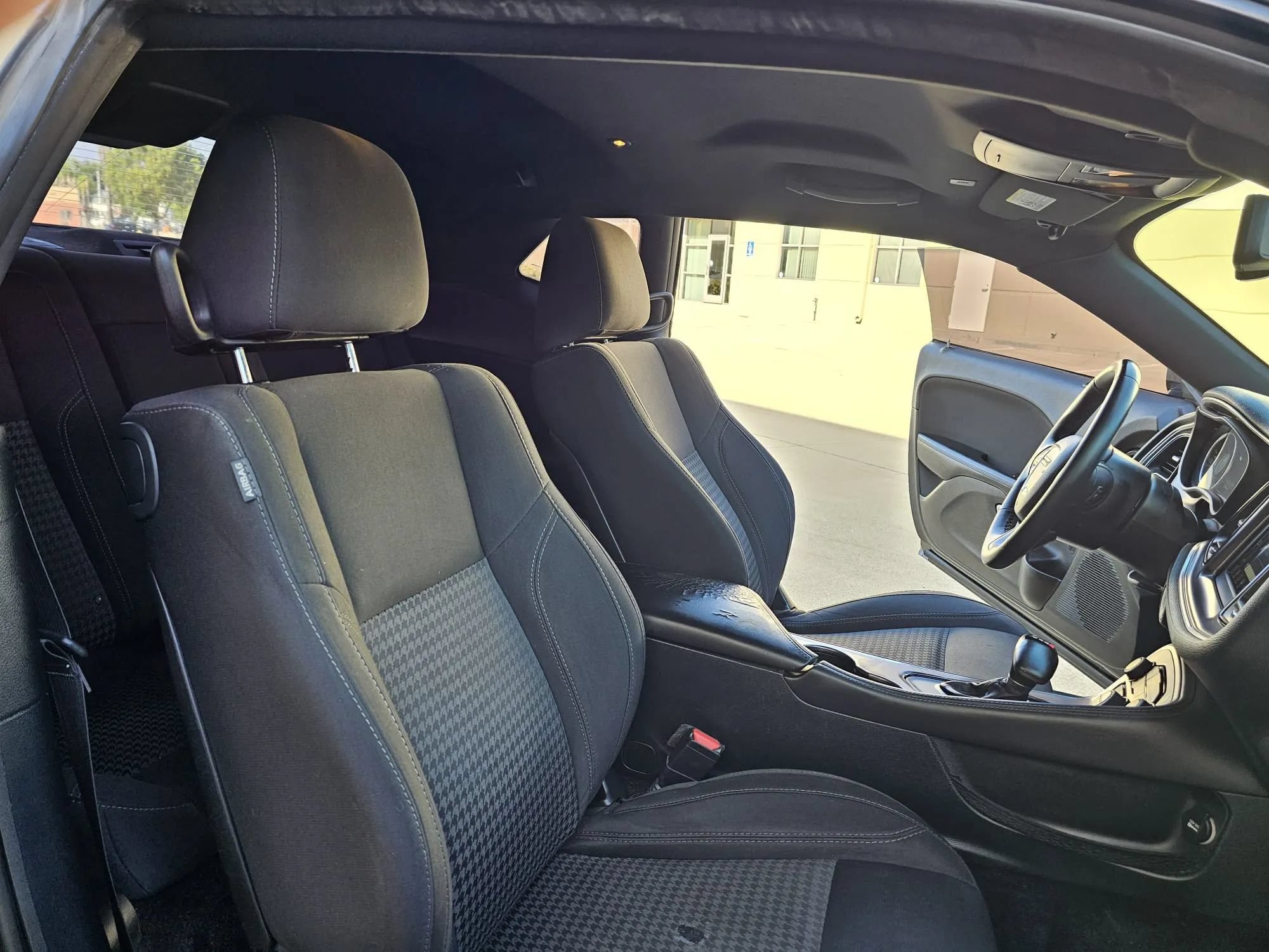 Used 2018 Dodge Challenger SXT RWD image 14