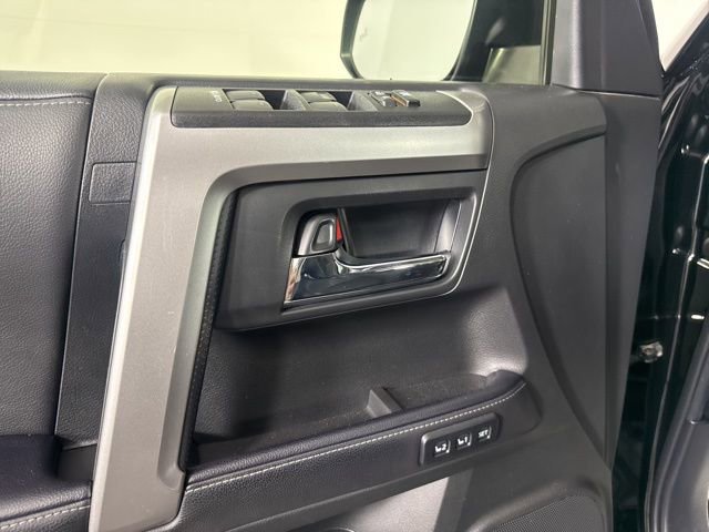 Used 2022 Toyota 4Runner Limited image 28