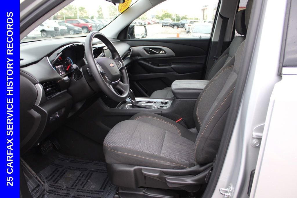 Used 2018 Chevrolet Traverse LS AWD/4WD image 16