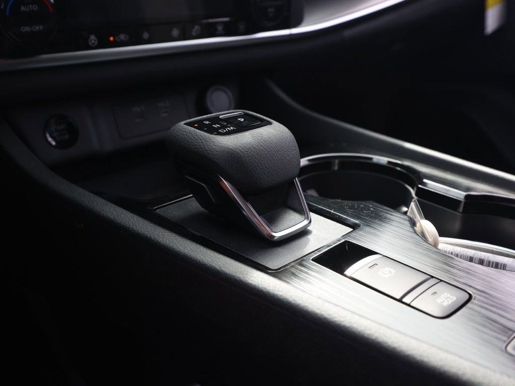 New 2026 Nissan Rogue SV image 31