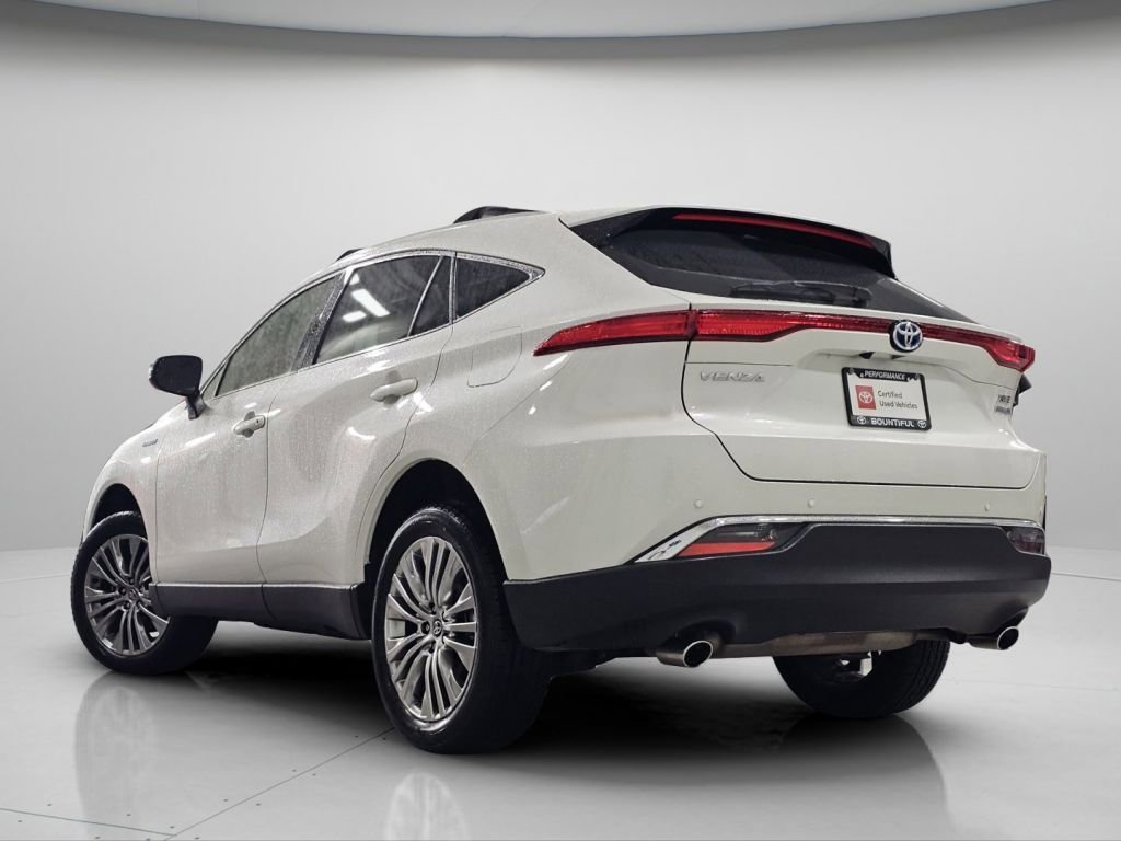 Certified 2021 Toyota Venza XLE w/ Softex Package image 23