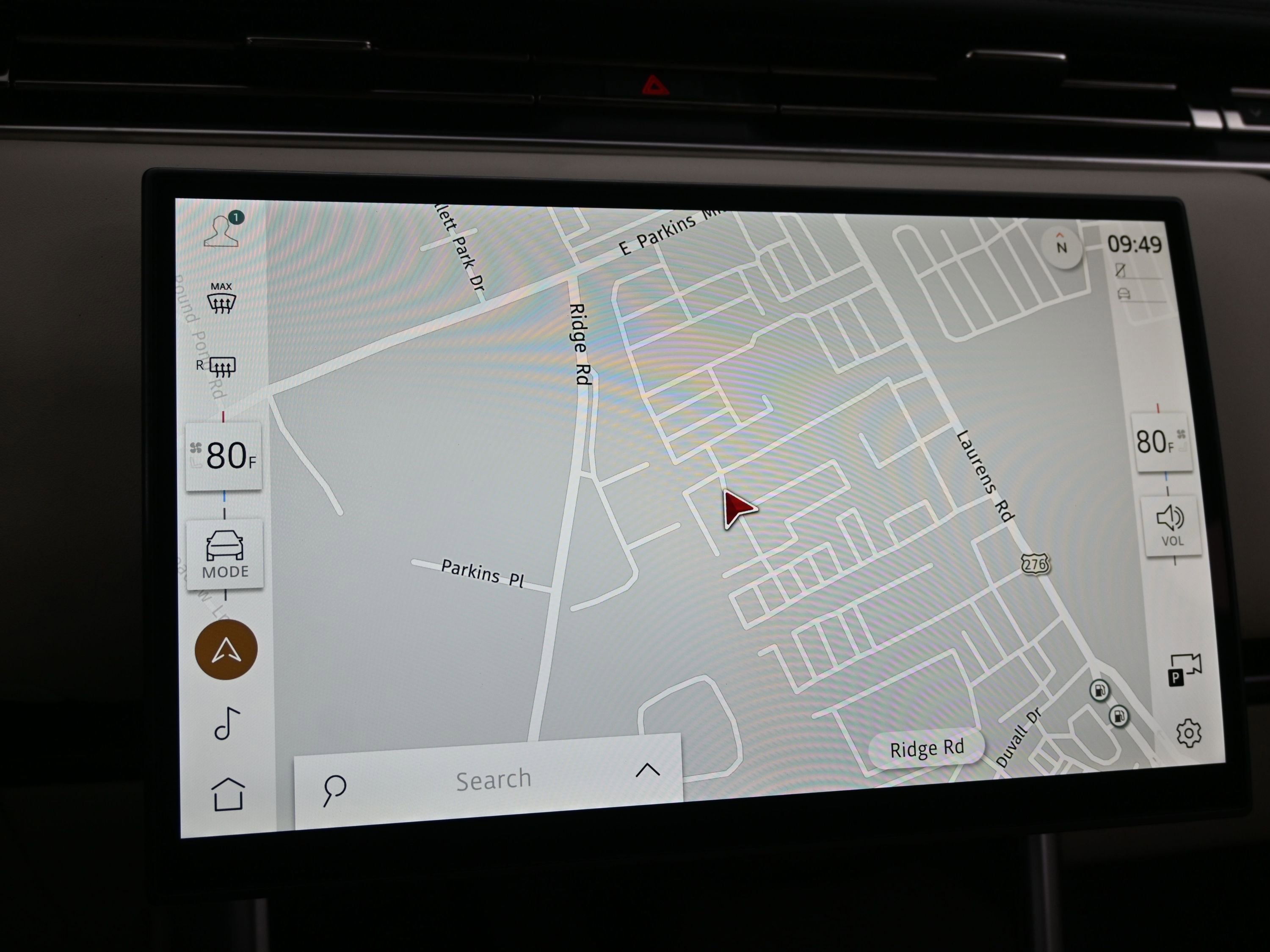 New 2026 Land Rover Range Rover SE image 13