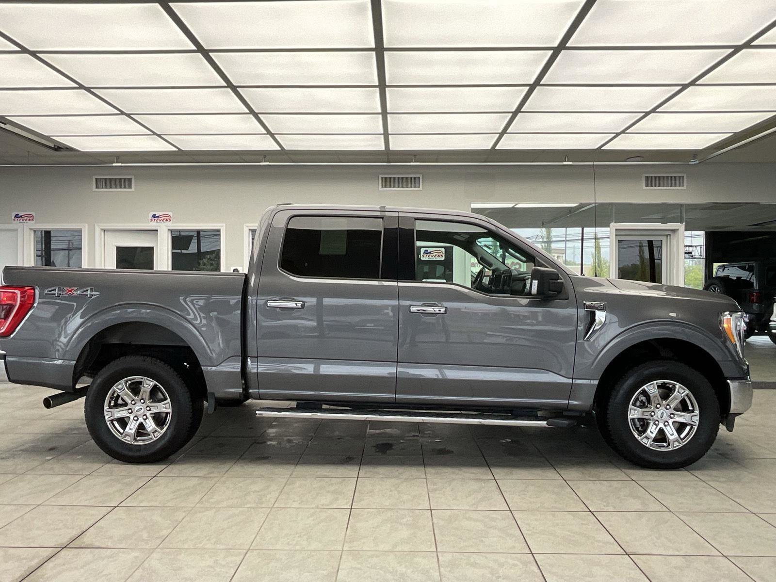 Used 2021 Ford F150 XLT w/ Equipment Group 302A High AWD/4WD image 4
