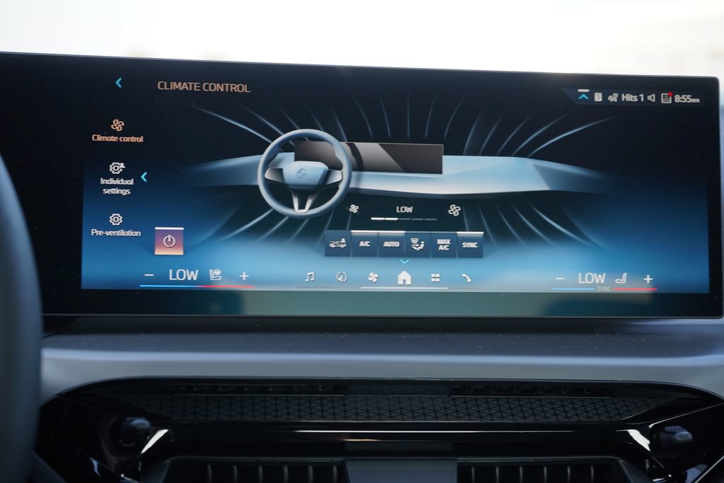 Used 2025 BMW 230i Coupe w/ M Sport Package RWD image 17