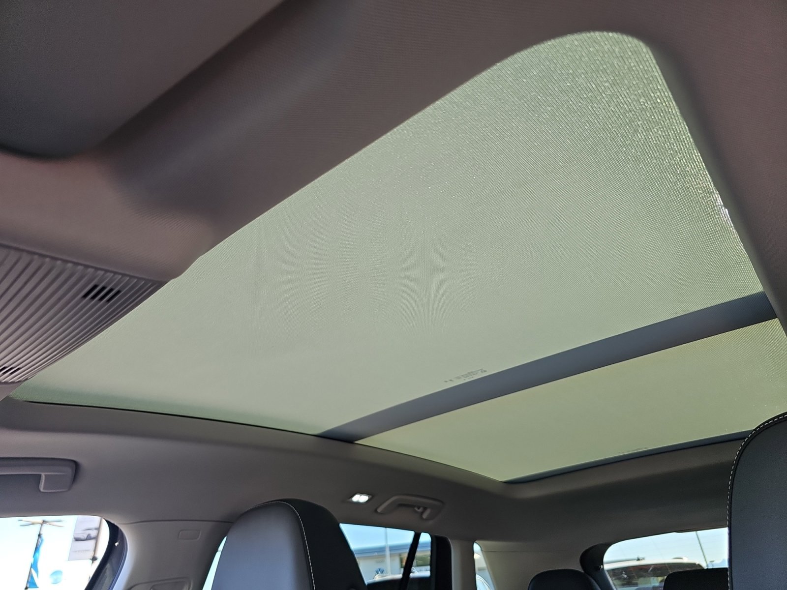 New 2026 Volkswagen Tiguan SE image 31