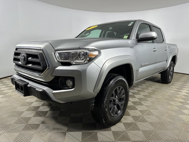 Used 2023 Toyota Tacoma SR5 image 3