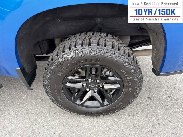 Used 2024 Chevrolet Silverado 1500 Custom Trail Boss w/ Dark Appearance Package image 11