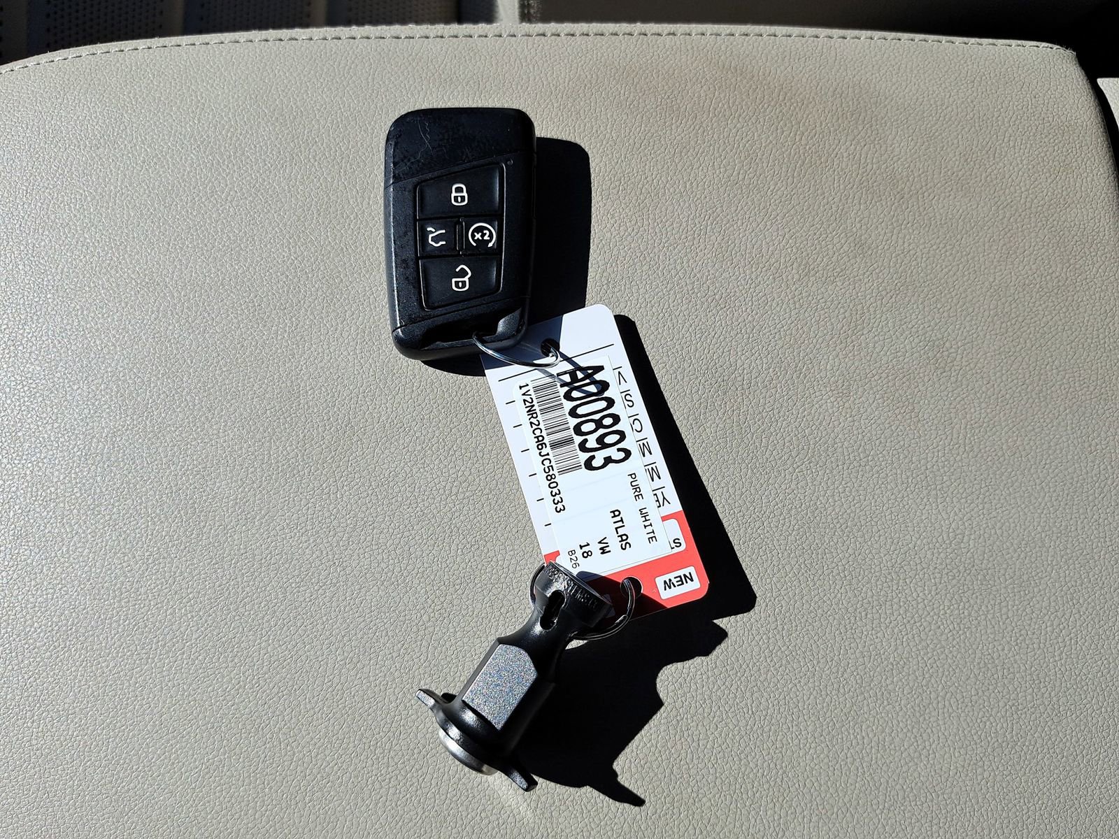 Used 2018 Volkswagen Atlas SEL Premium image 10