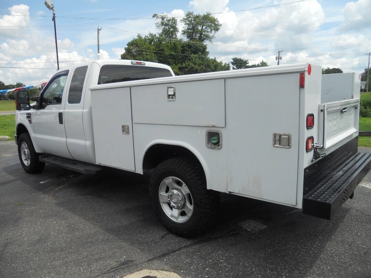 Used 2009 Ford F350 XLT AWD/4WD image 28