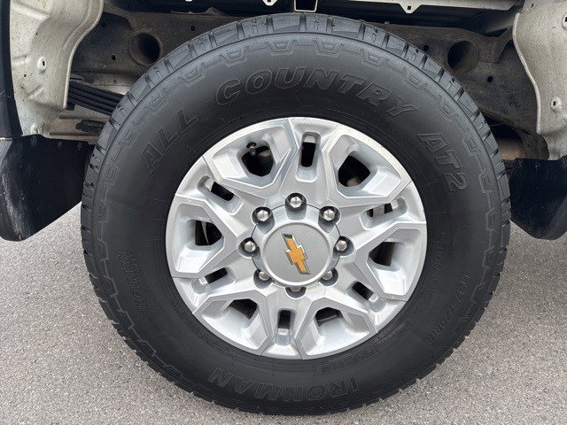 Used 2022 Chevrolet Silverado 2500 LT w/ Fleet Comfort Package image 19