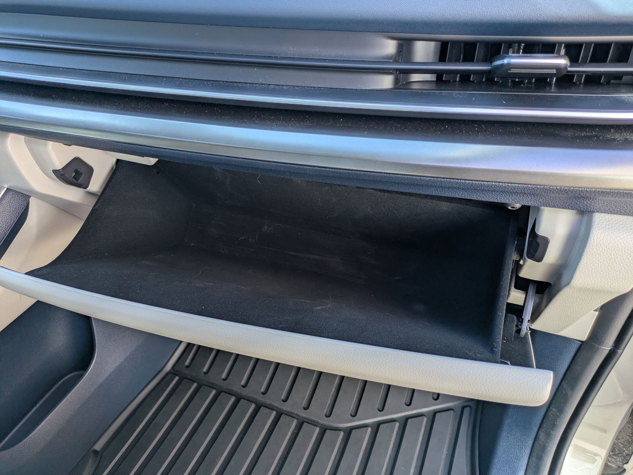Used 2026 Kia Carnival SX Prestige FWD image 31