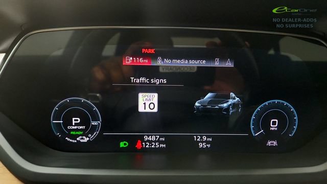 Used 2023 Audi e-tron GT Premium Plus AWD/4WD image 54
