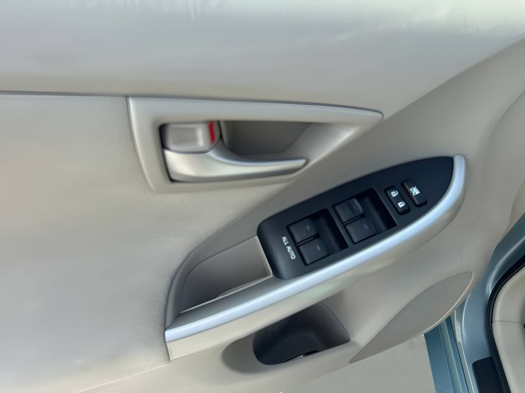 Used 2013 Toyota Prius Three FWD image 20
