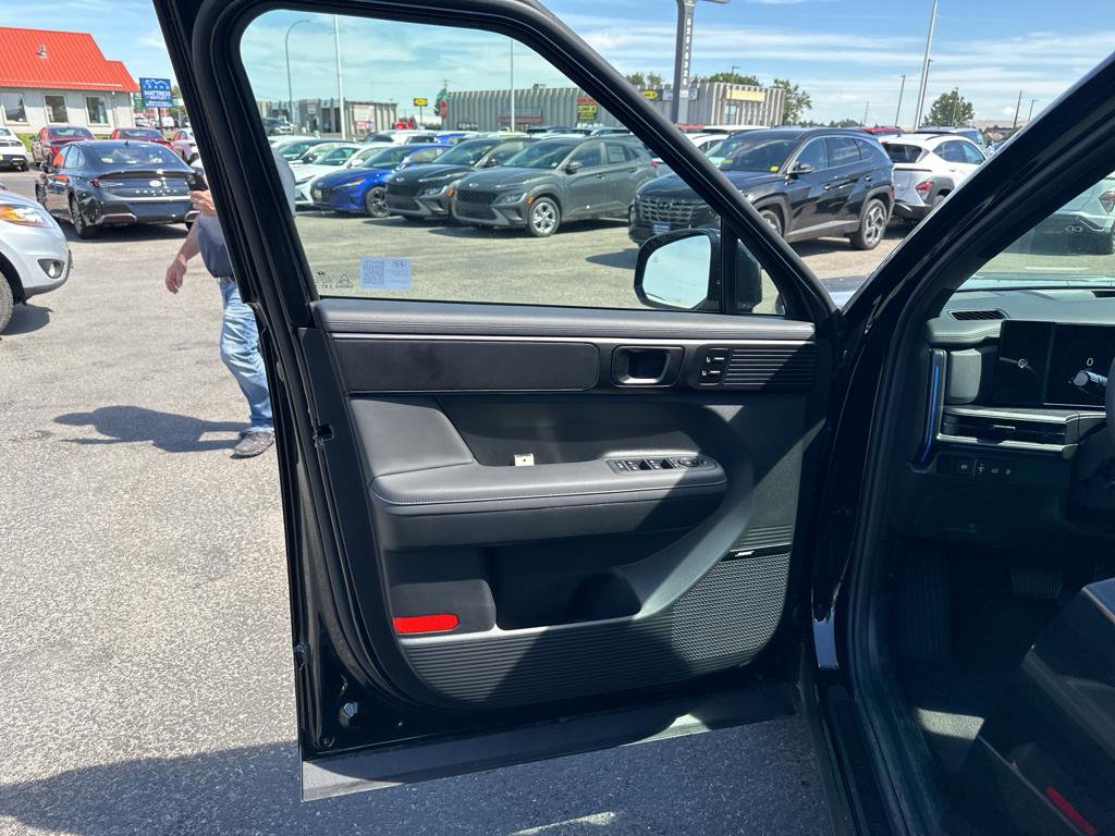 New 2024 Hyundai Santa Fe Calligraphy image 9