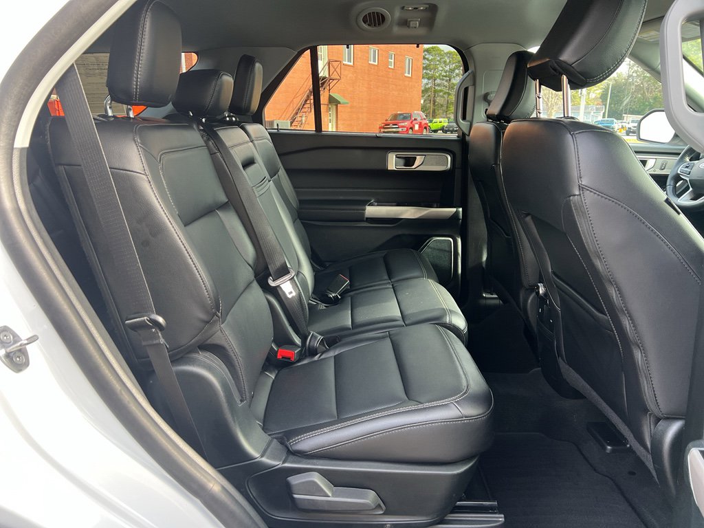 Used 2024 Ford Explorer Limited image 34