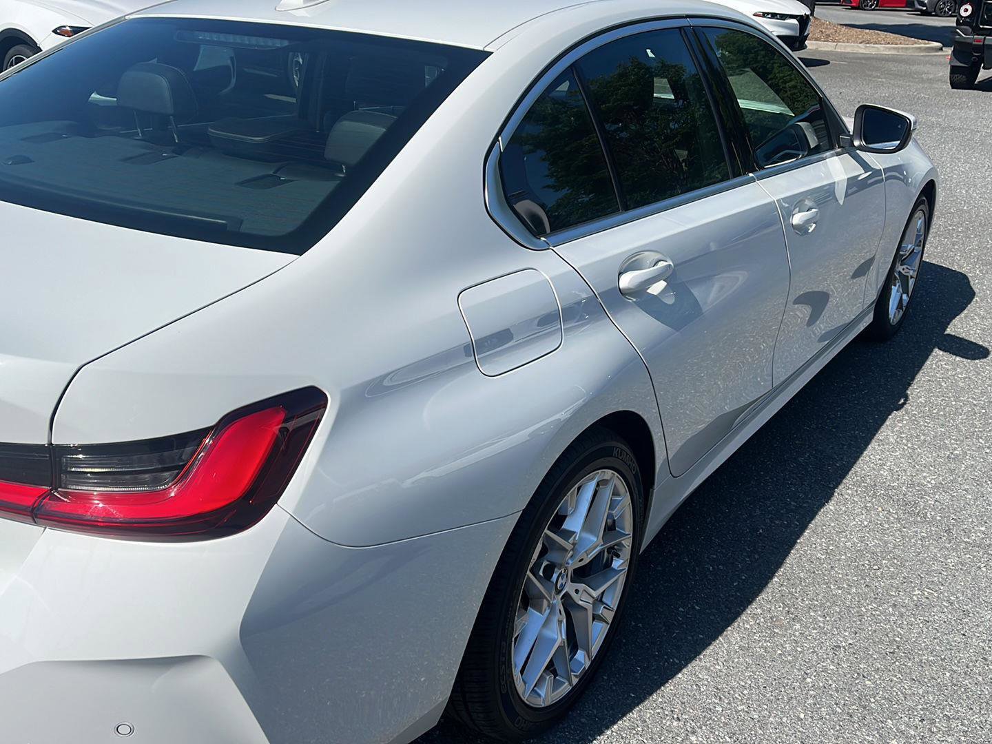 Used 2025 BMW 330i Sedan RWD image 7