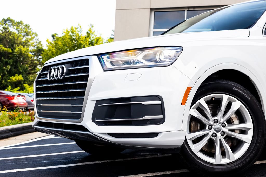 Used 2019 Audi Q7 2.0T Premium w/ Convenience Package AWD/4WD image 3