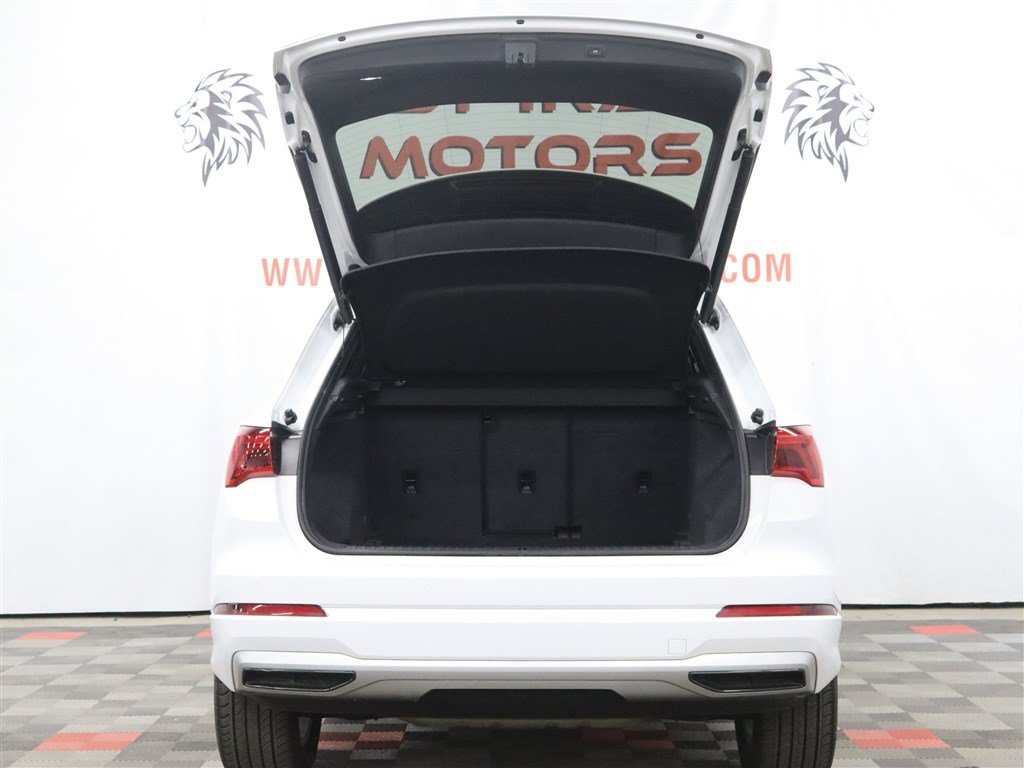 Used 2023 Audi Q3 2.0T Premium AWD/4WD image 6
