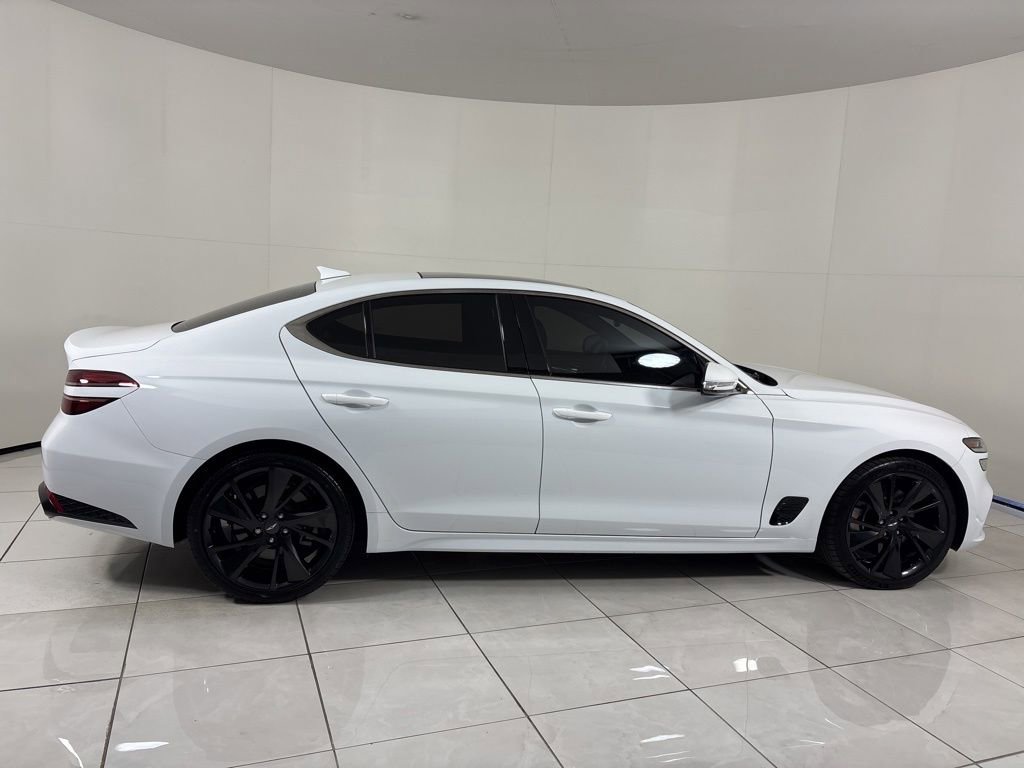 Used 2023 Genesis G70 3.3T w/ Sport Advanced Package image 6