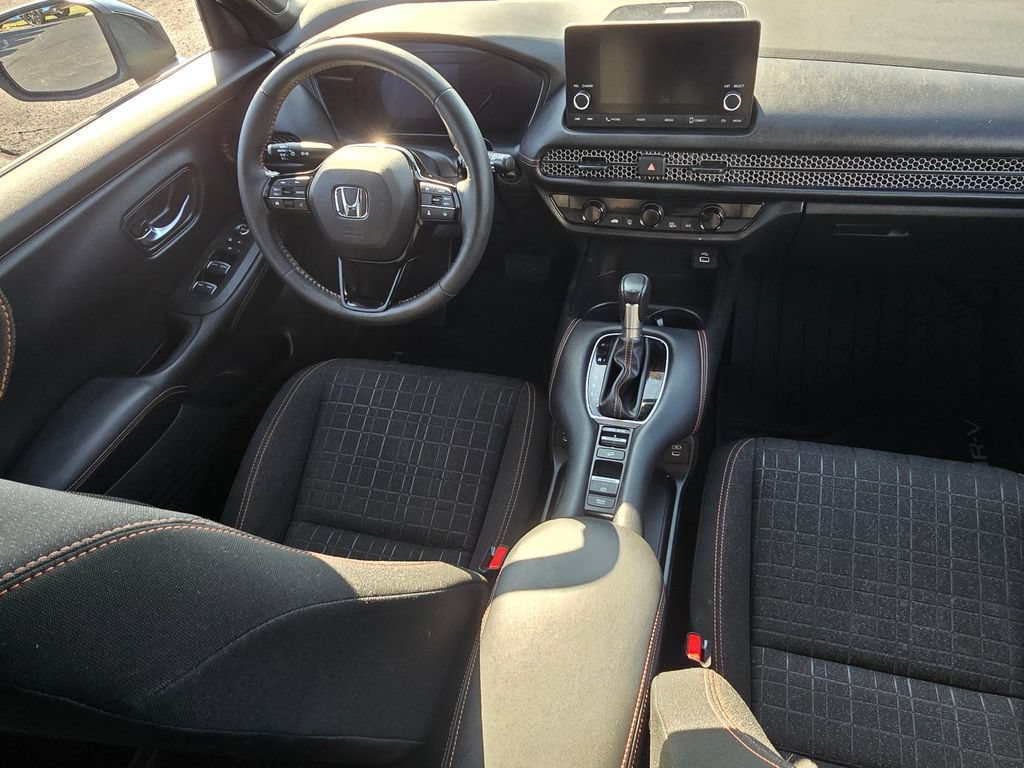 Used 2024 Honda HR-V Sport image 16