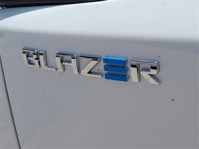 New 2025 Chevrolet Blazer EV LT image 9
