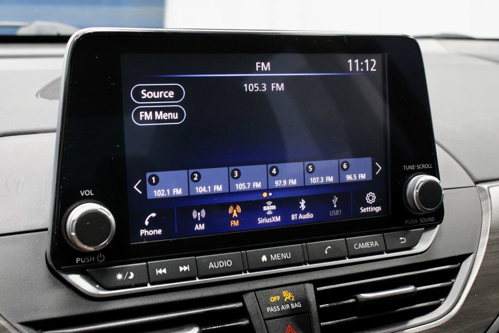Certified 2024 Nissan Altima 2.5 SV FWD image 3