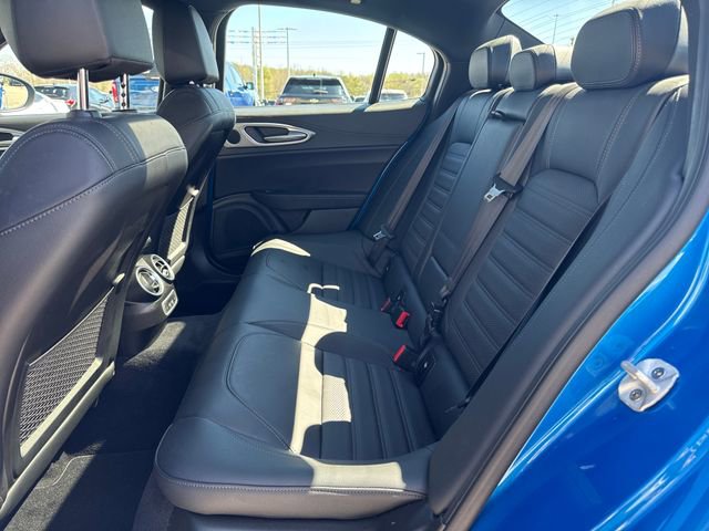 Used 2024 Alfa Romeo Giulia Veloce image 50