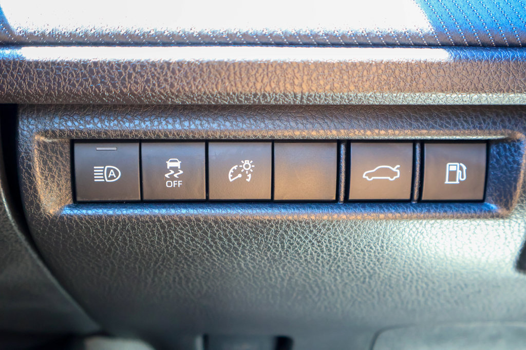 Used 2026 Toyota Camry SE FWD image 19