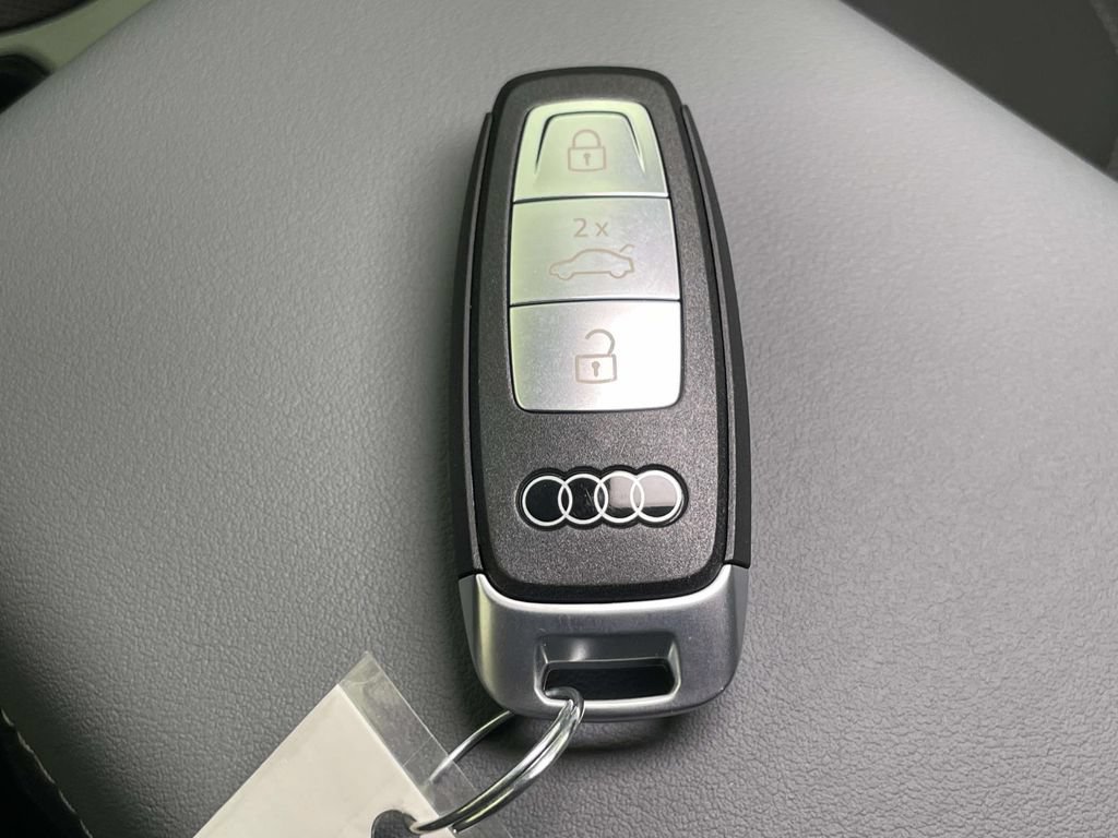 New 2026 Audi Q3 quattro 2.0T AWD/4WD image 43