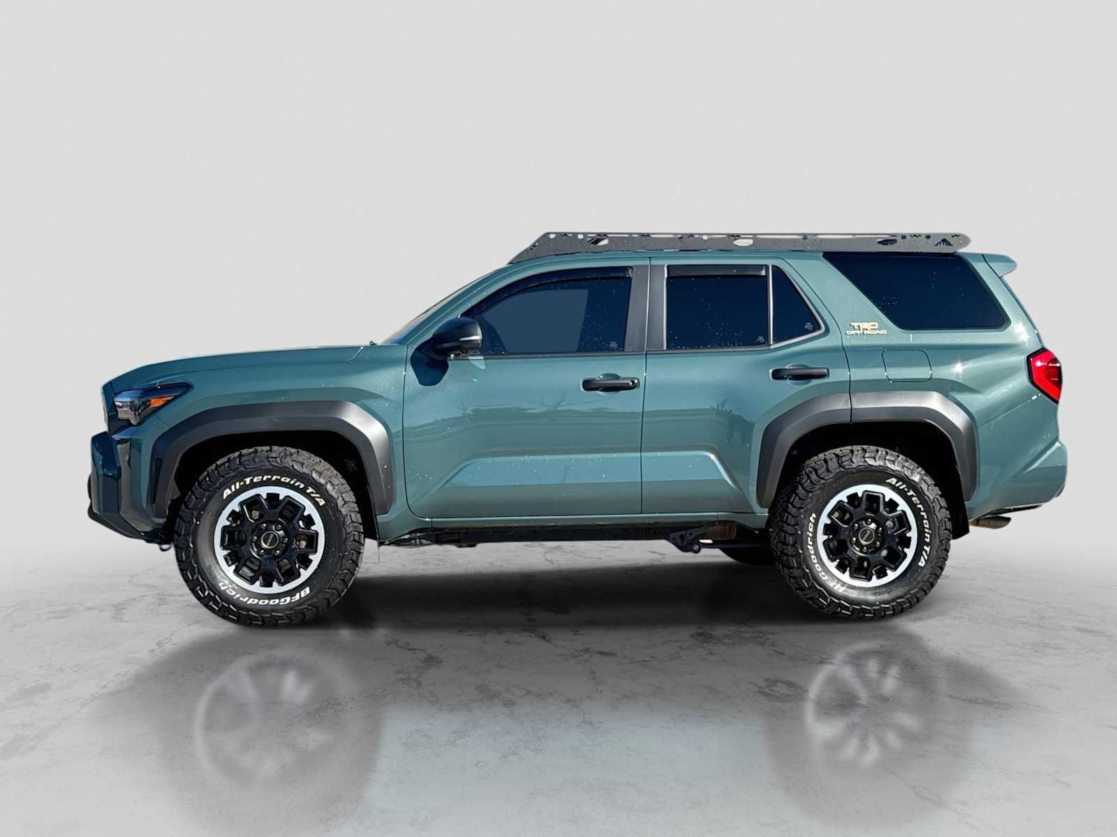 Used 2025 Toyota 4Runner TRD Off-Road Premium AWD/4WD image 3