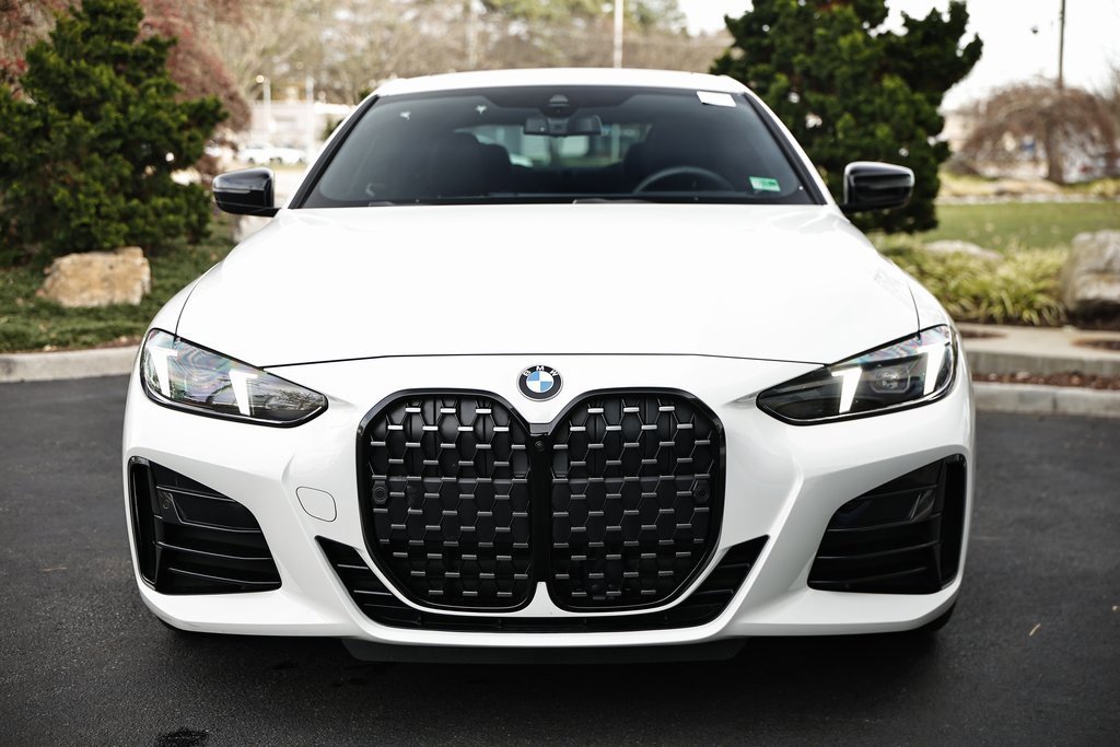 Used 2025 BMW 430i xDrive Coupe w/ M Sport Package image 13