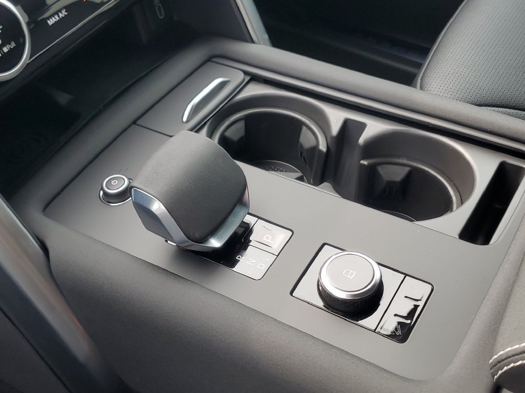 New 2026 Land Rover Discovery Dynamic SE AWD/4WD image 25