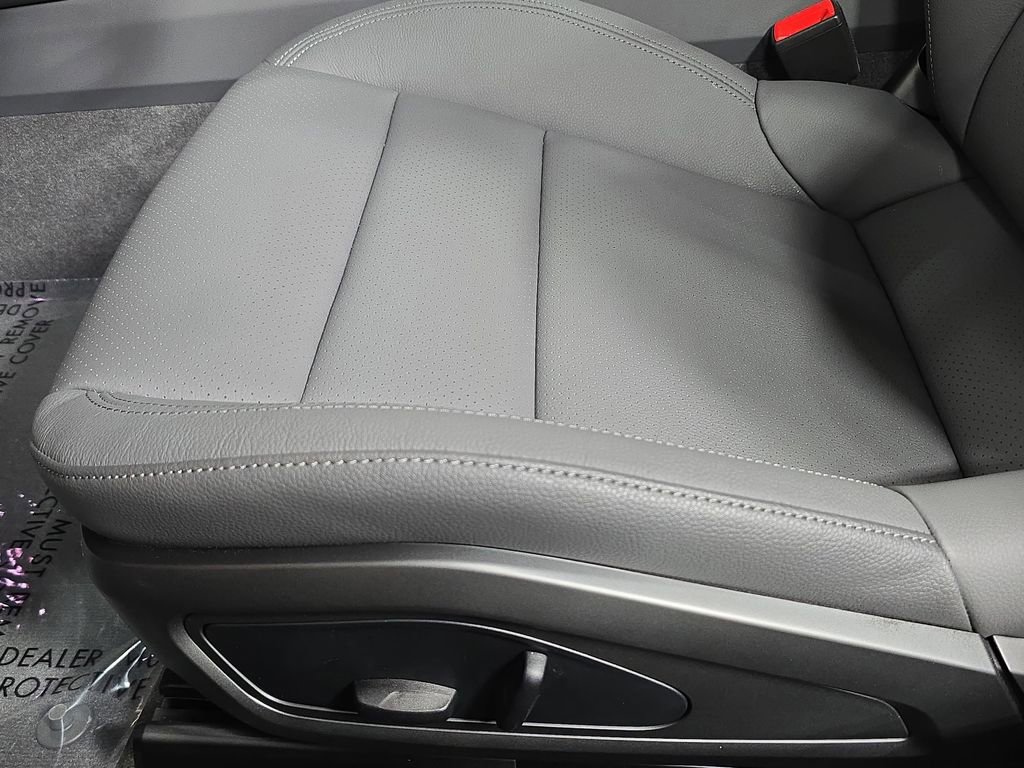 Certified 2024 Porsche 911 Carrera RWD image 23