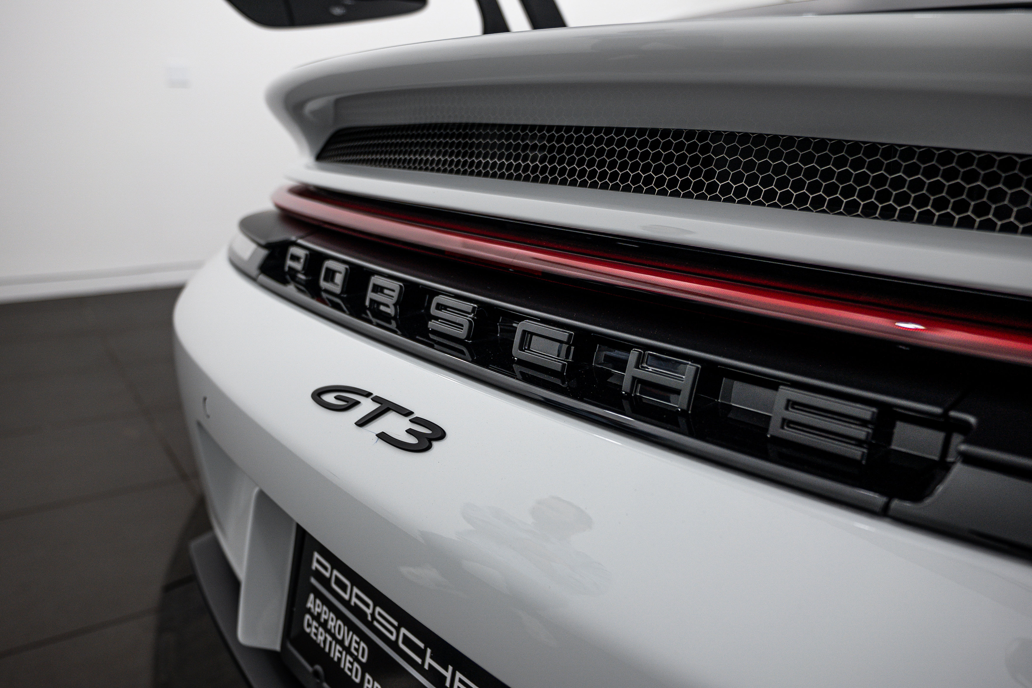 Certified 2026 Porsche 911 GT3 RWD image 31