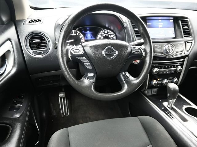 Used 2020 Nissan Pathfinder S image 19