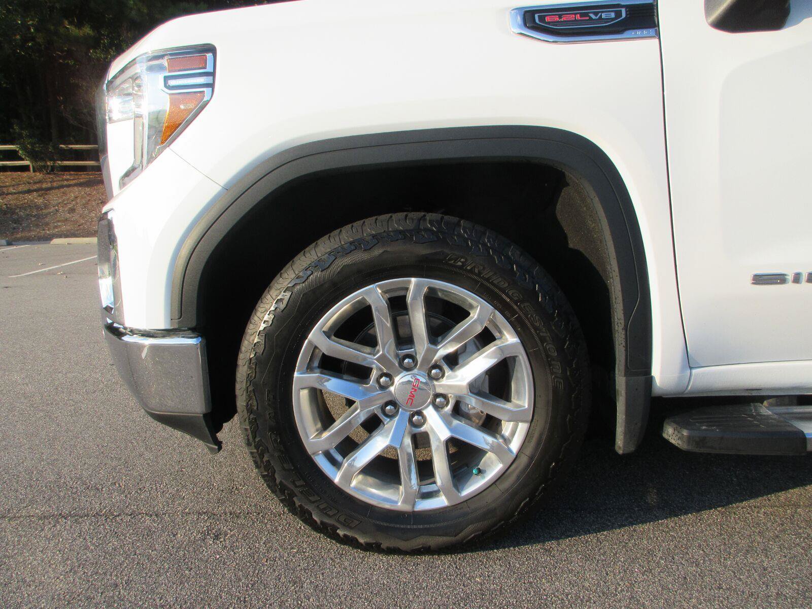Used 2022 GMC Sierra 1500 SLT w/ SLT Premium Plus Package AWD/4WD image 21