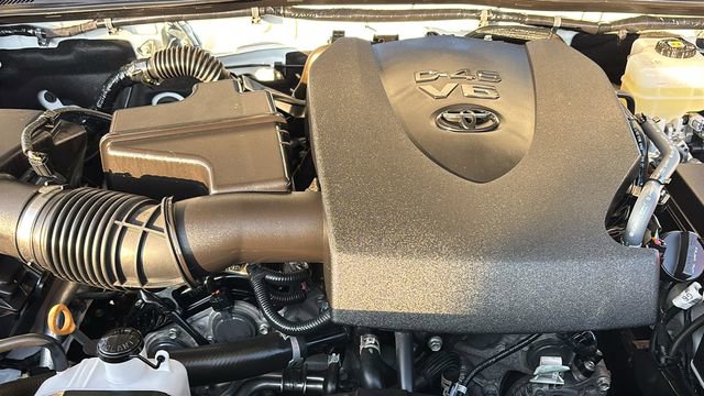 Used 2023 Toyota Tacoma TRD Off-Road w/ Technology Package image 36