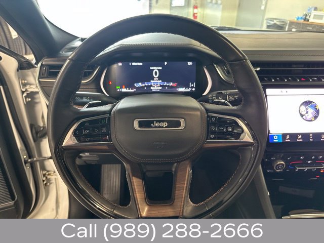 Used 2021 Jeep Grand Cherokee L Summit w/ Luxury Tech Group V AWD/4WD image 13