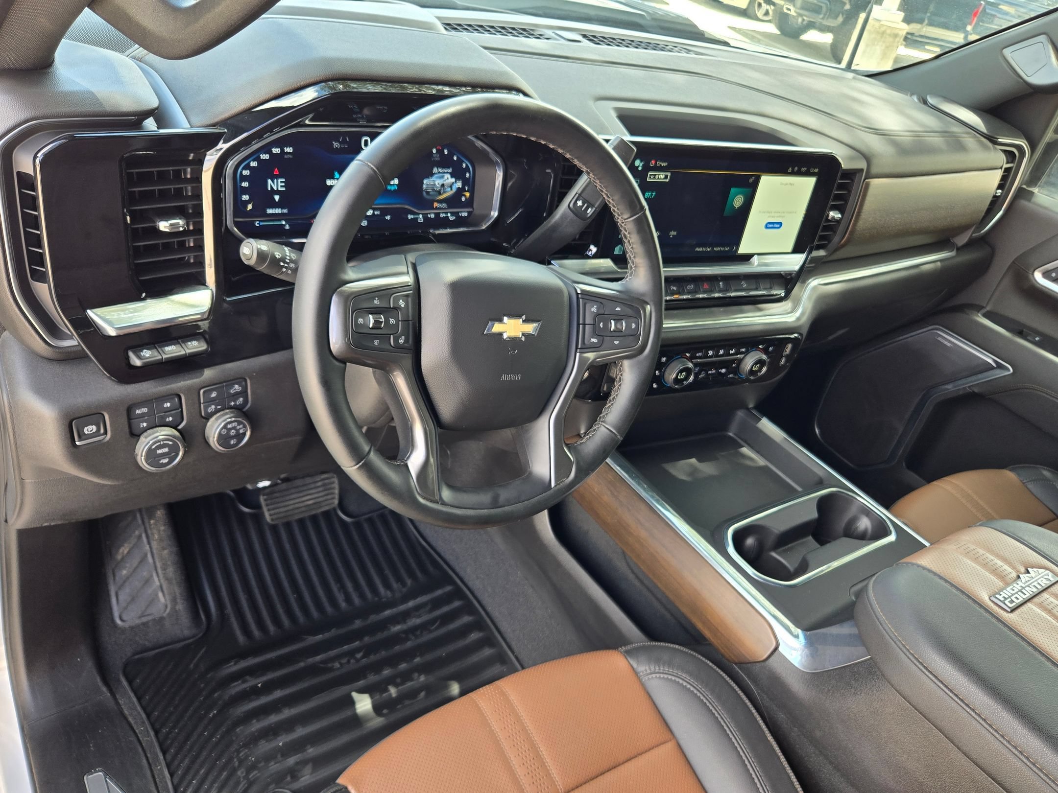 Certified 2025 Chevrolet Silverado 3500 High Country w/ High Country Premium Package AWD/4WD image 10
