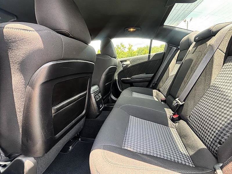 Used 2023 Dodge Charger R/T w/ Blacktop Package RWD image 33