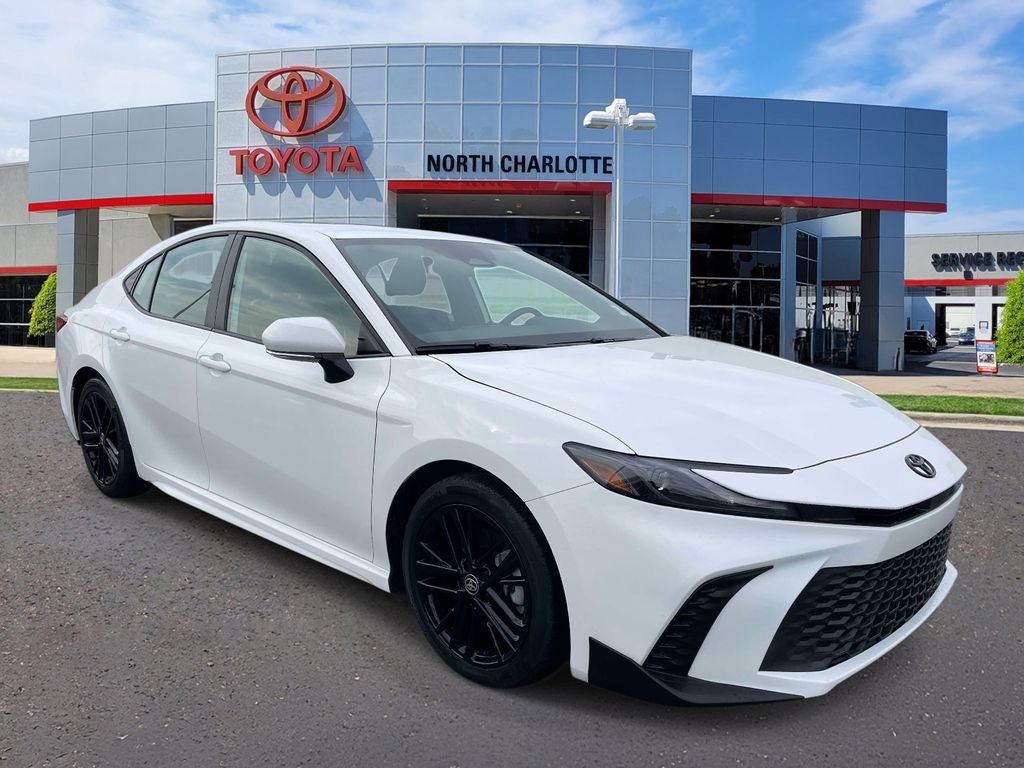 Used 2025 Toyota Camry SE w/ Convenience Package