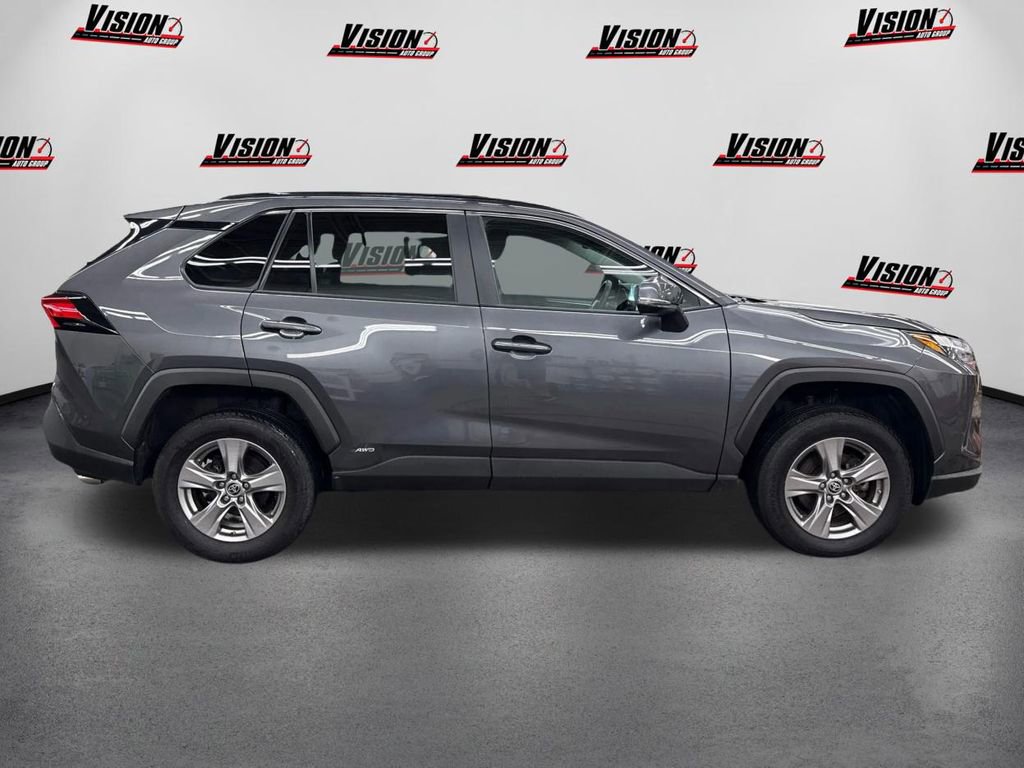 Used 2023 Toyota RAV4 LE image 4