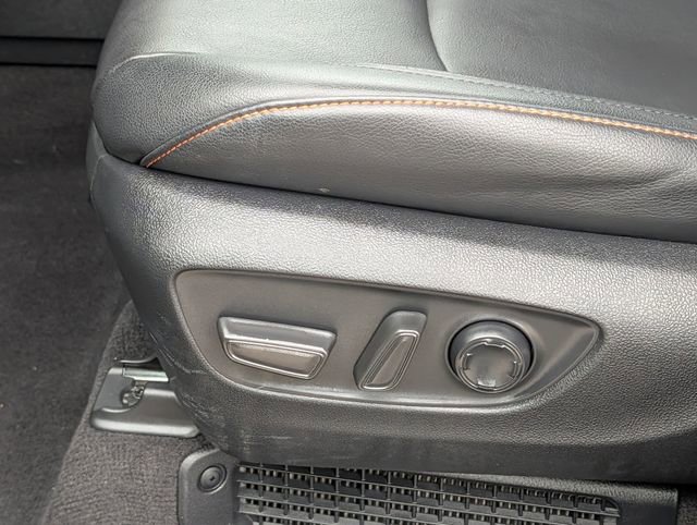 Used 2023 Toyota Sienna XSE AWD/4WD image 25