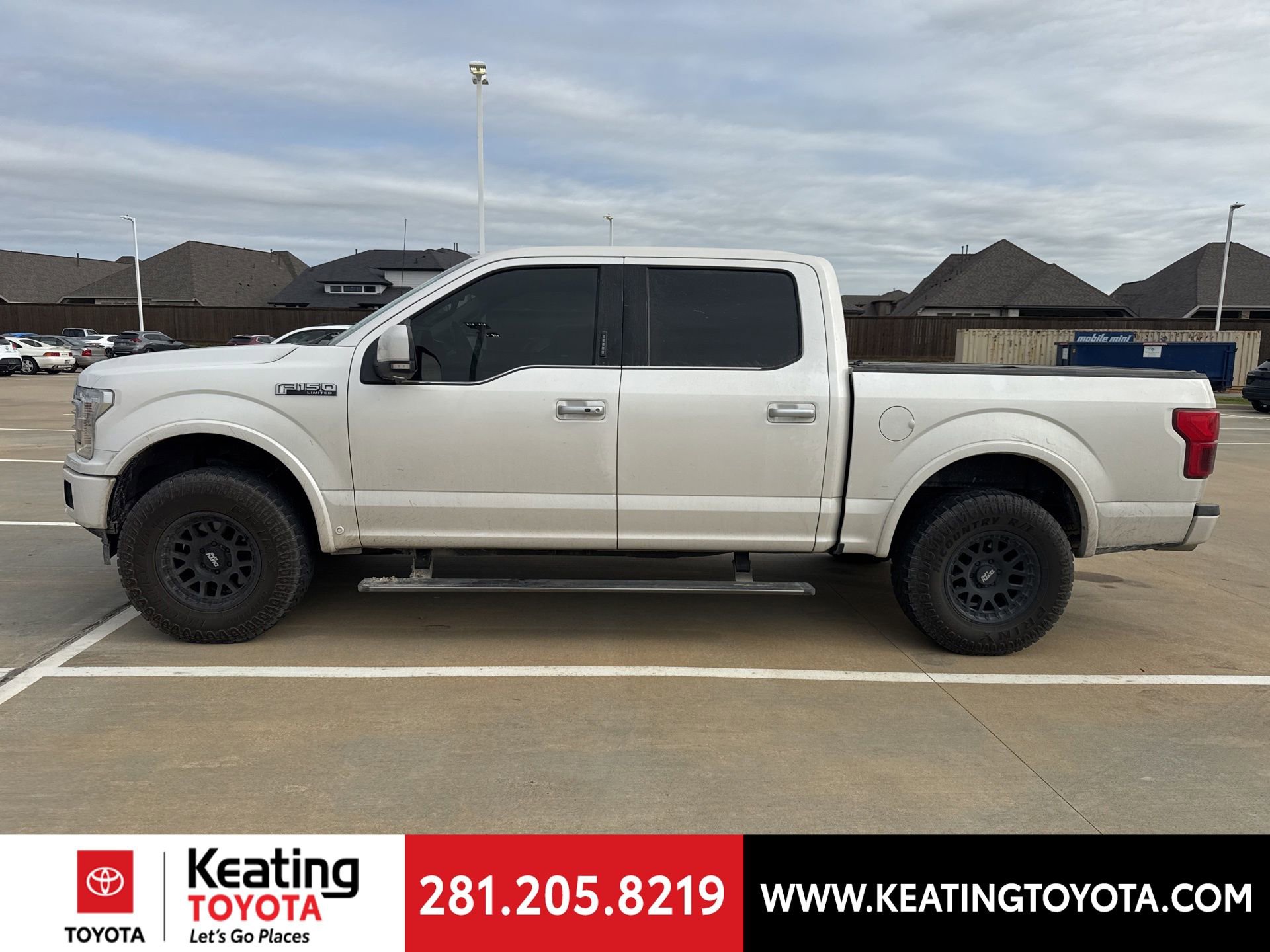 Used 2019 Ford F150 Limited w/ Trailer Tow Package image 4